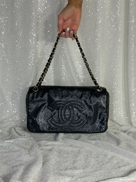 chanel gray vinyl flap bag